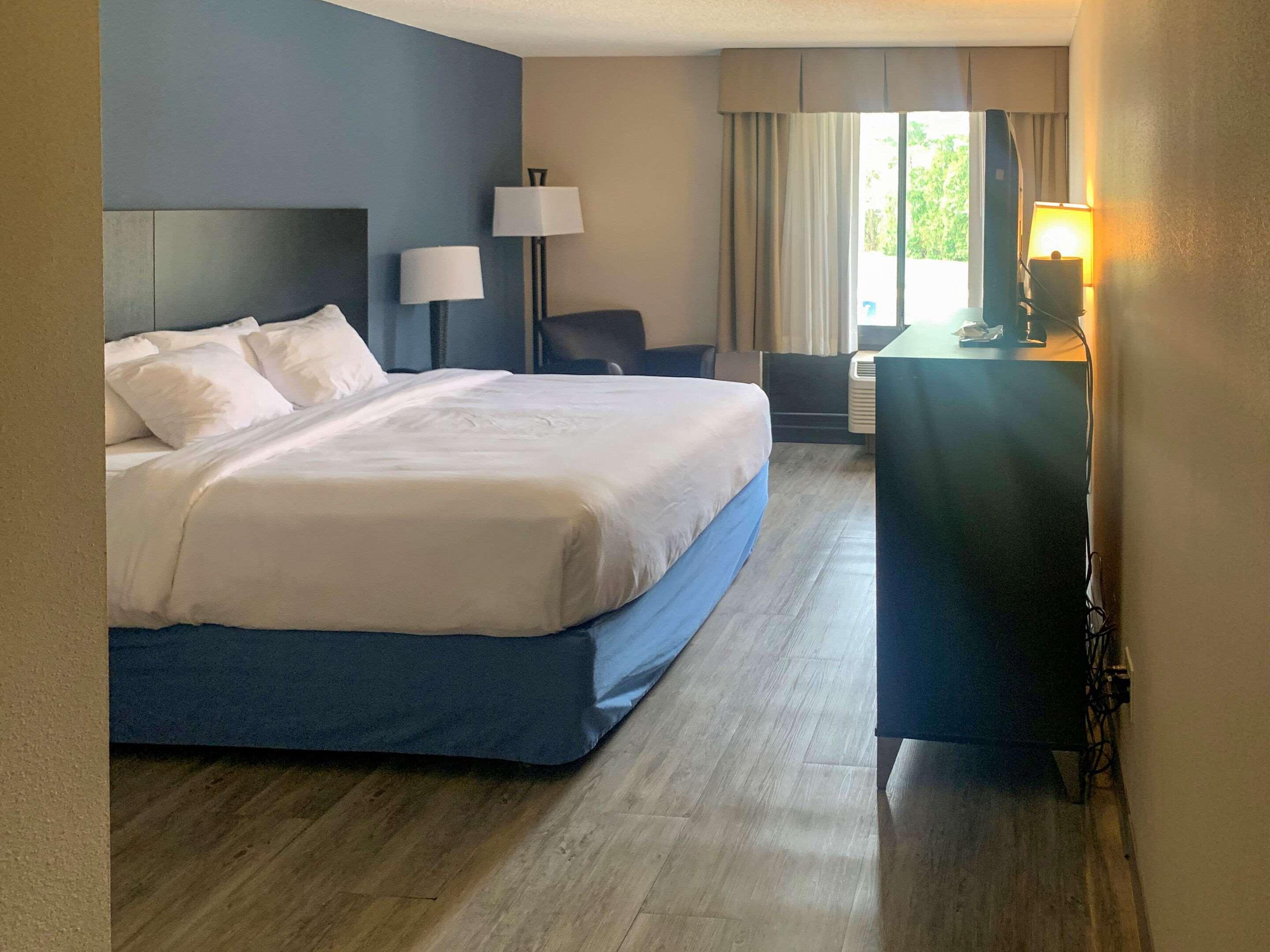 Days Inn By Wyndham Horsham Philadelphia Buitenkant foto