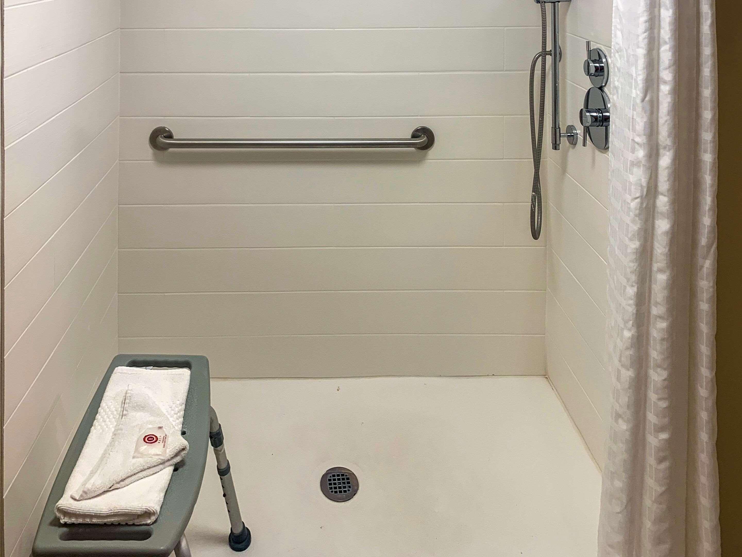 Days Inn By Wyndham Horsham Philadelphia Buitenkant foto