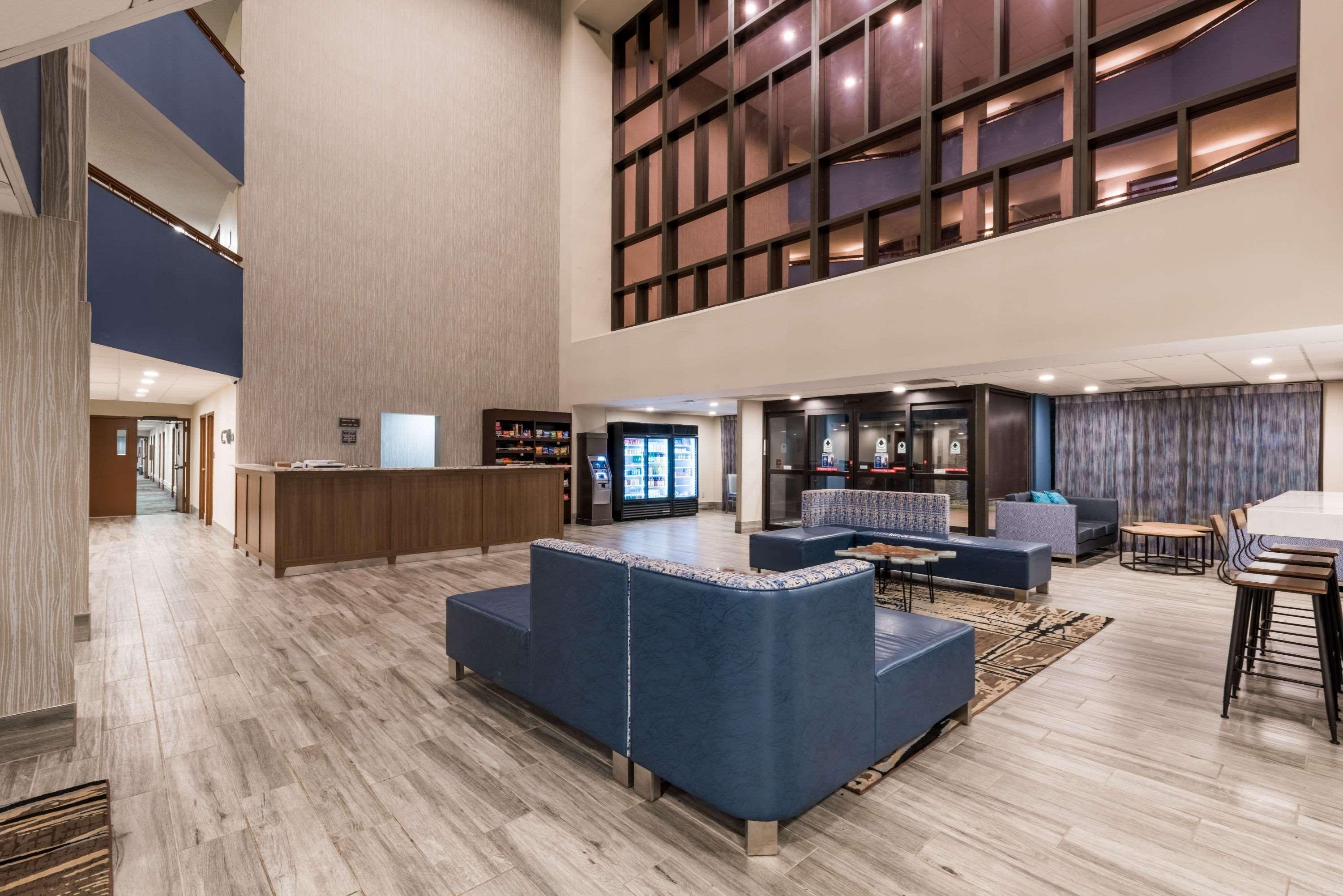 Days Inn By Wyndham Horsham Philadelphia Buitenkant foto